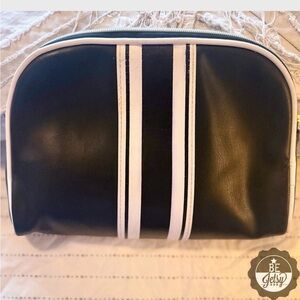 The Juicy Couture Classic Monochromatic Bag